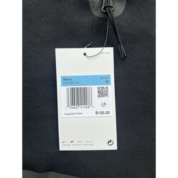 Nike Sportswear Tech Fleece Men's 1/2-Zip Sweatshirt Black NWT FB7998-010 Med - Picture 5 of 8
